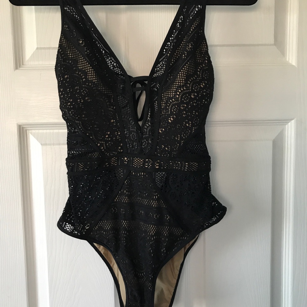 “BECCA” SEXY PLUNGE NECKLINE SWIMSUIT WITH CROCHET DETAIL